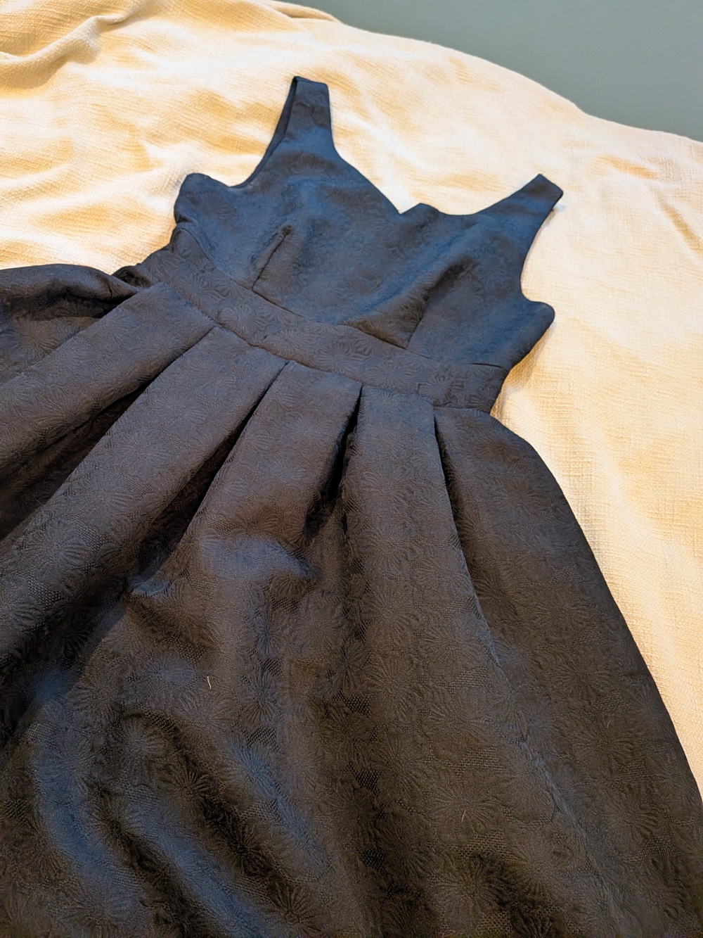 Lindy Bop Black Textured Party Dress - Classic Fit Size 10